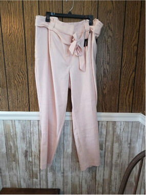 Women's EXPRESS Pink Ankle High Rise Pants 18R NWT